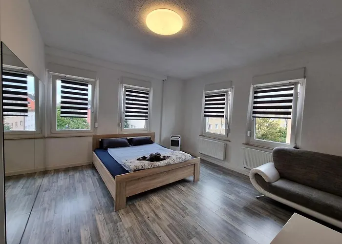 B&R Apartment In Aufsessplatz